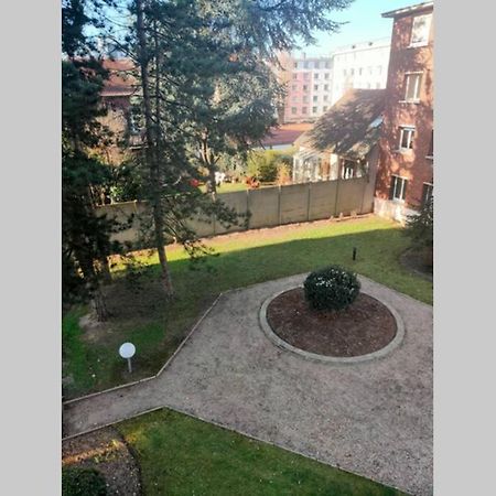 Logement entier+ jardin privé et parking 2places Ruan Exterior foto
