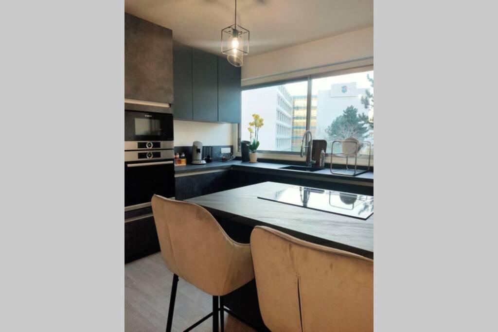 Logement entier+ jardin privé et parking 2places Ruan Exterior foto