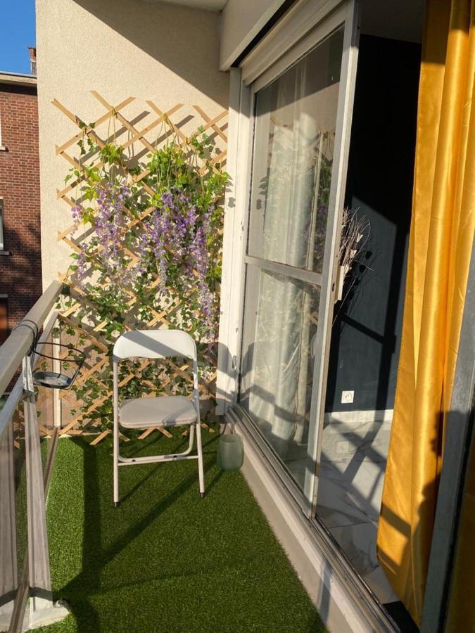 Logement entier+ jardin privé et parking 2places Ruan Exterior foto